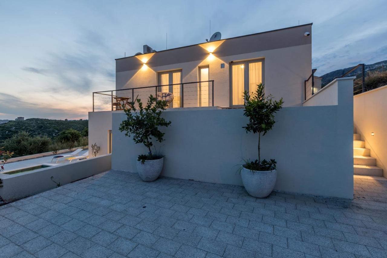 Villa Callista Žrnovnica Екстериор снимка