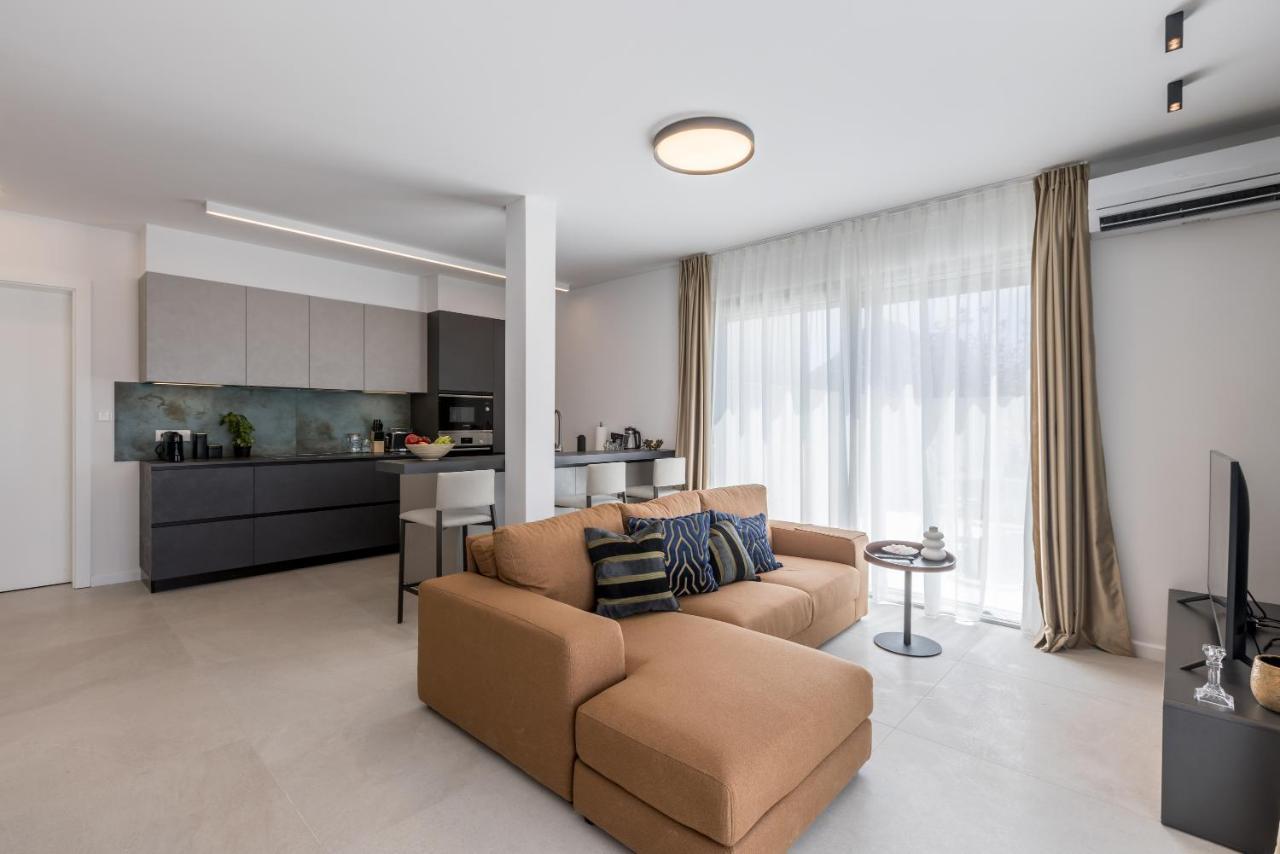 Villa Callista Žrnovnica Екстериор снимка